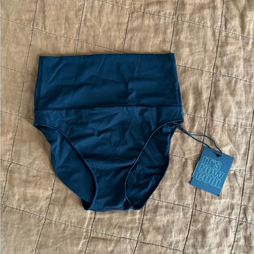 BLACK highwaist swimsuit bottoms